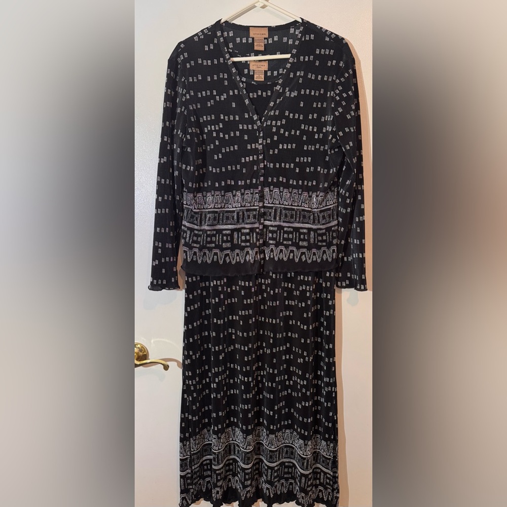 Choices Black and White Geometric Dress